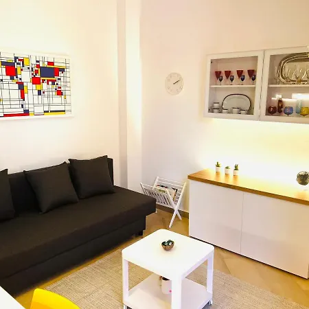 Apartment Calvin Home